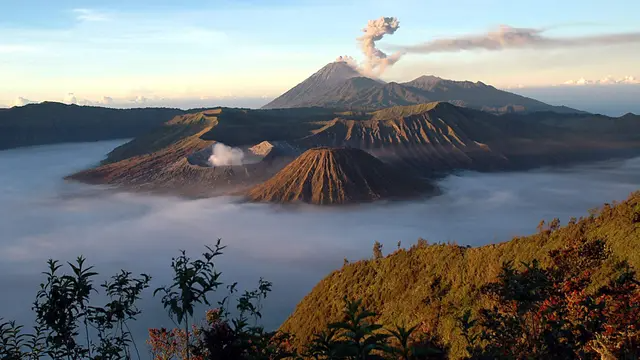 Keindahan dan Misteri Gunung Bromo
