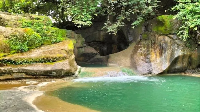 Kendung Goro: Destinasi Alam Eksotis